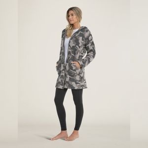 New Barefoot Dreams CozyChic Camo Anorak sweater Size S,